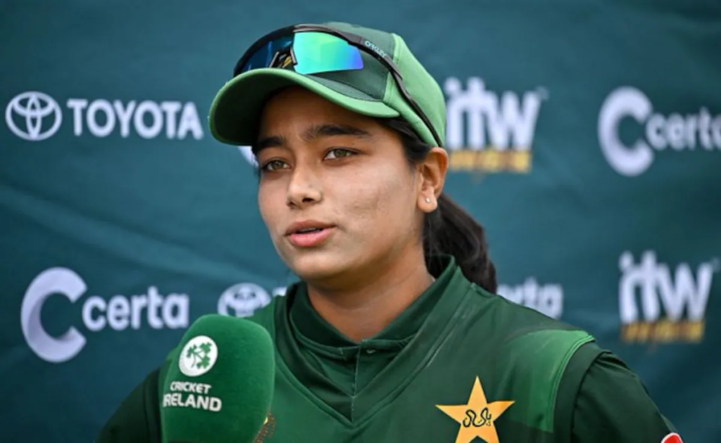Fatima Sana celebrating after smashing the fastest fifty in Women’s T20I history in just 15 balls