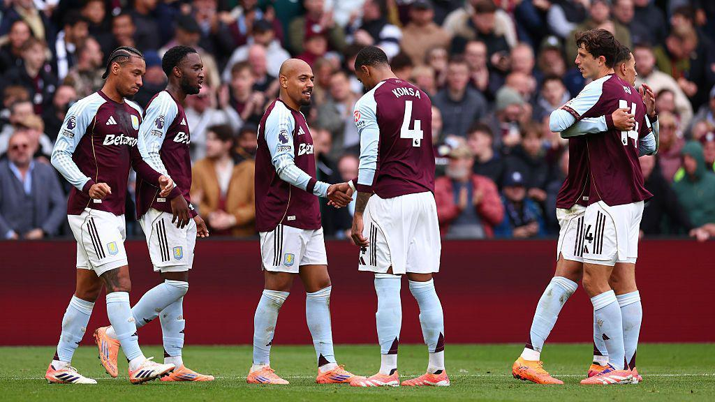 Aston Villa vs Liverpool players battling for possession during a crucial Premier League 2026 clash at Villa Park