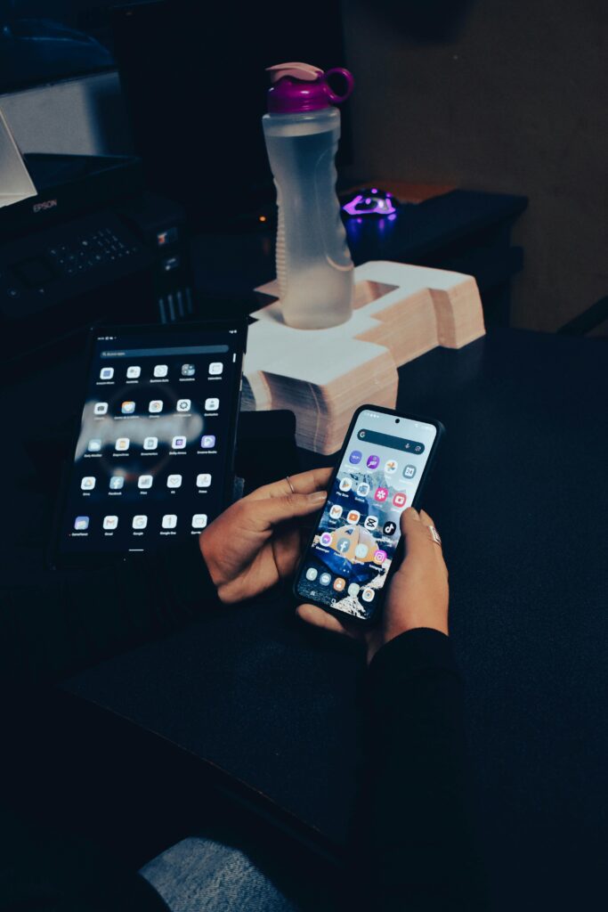 iPhone Ultra 2026 camera module design with dual 48MP lens setup