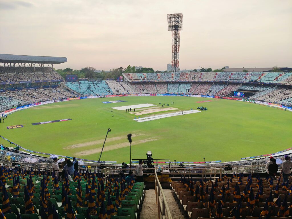 CSK vs LSG IPL 2026 thrilling match action with batsman hitting a boundary under stadium lights